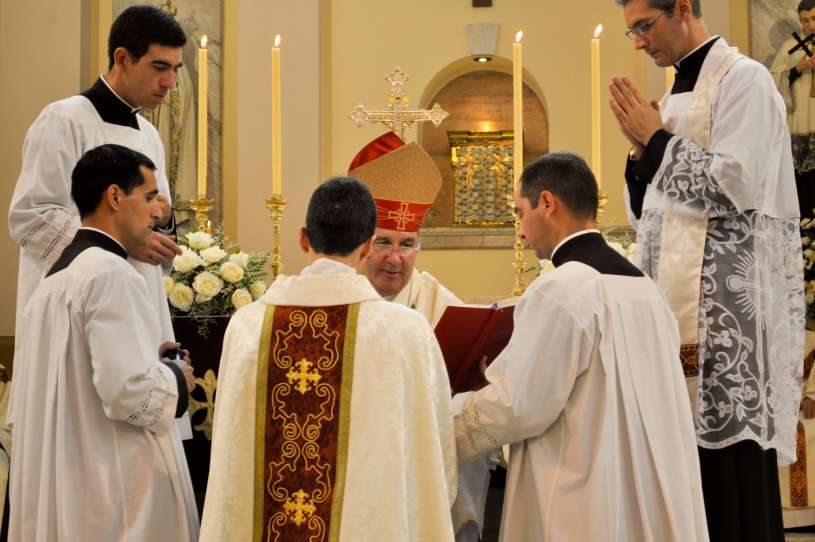 ordenacion-sacerdotal-p.juan-de-dios20