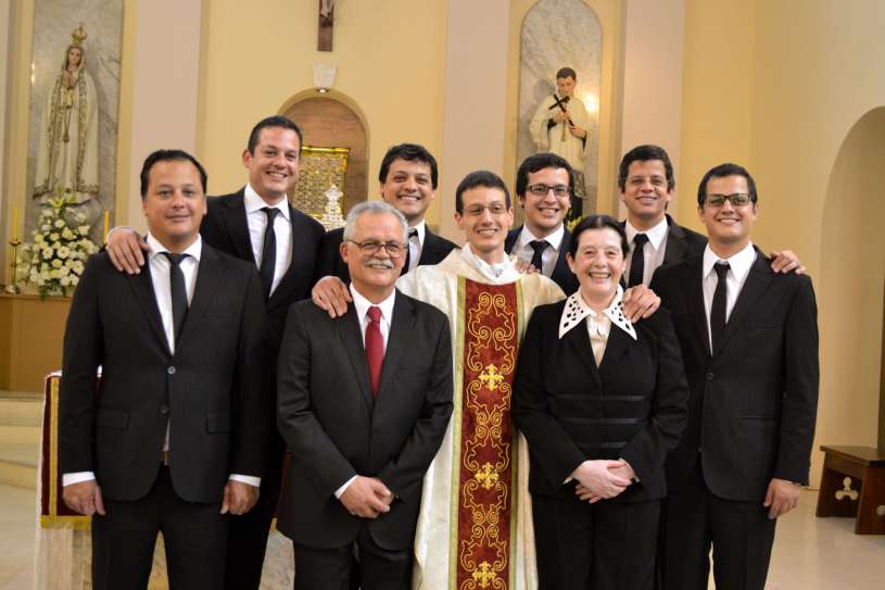 ordenacion-sacerdotal-p.juan-de-dios33