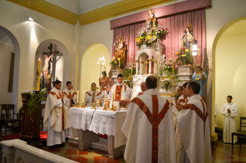 ordenacion-sacerdotal-p.juan-de-dios56