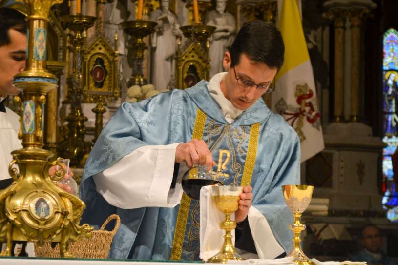 ordenacion-sacerdotal-p.juan-de-dios66