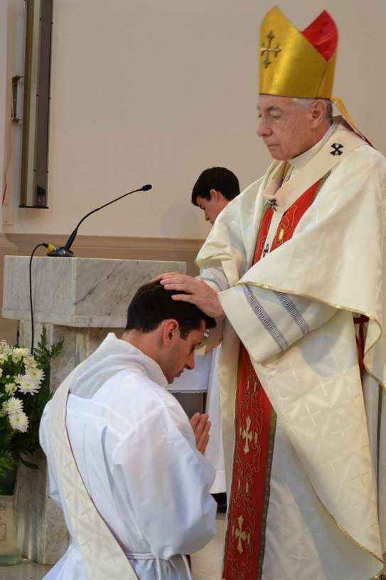 ordenaciones sacerdotales villa elisa 2013_10